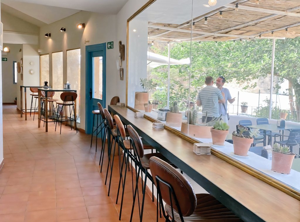 🌱👩‍🍳👨🏻‍🍳♥️#Letur suma impulso con la reapertura de El Búho👉🏼 proyecto de #EconomíaSocial de <a href="/CaritasAlbacete/">Cáritas Albacete</a> y F. El Sembrador

<a href="/raquelrzlpz/">Raquel Ruiz</a> ha agradecido este compromiso con la #inclusión y el #DesarrolloRural

#CocinaLocal, #EmpleoDigno, #OrgulloSerrano🙌🏻

n9.cl/98n6v