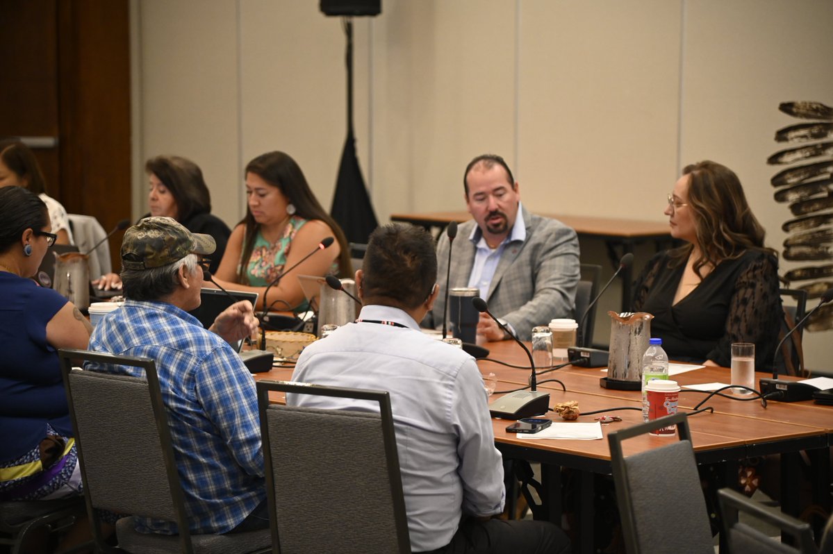 ChiefsofOntario's tweet image. The Honourable @MandyGullMasty , Minister of Indigenous Services, met with the Chiefs of Ontario Leadership Council today to discuss Jordan’s Principle and the urgent need to ensure equitable access to services for First Nations children and families.
#canpoli