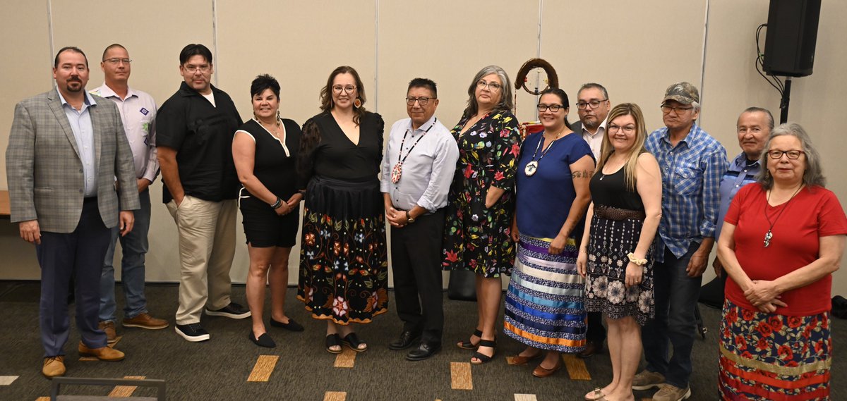 ChiefsofOntario's tweet image. The Honourable @MandyGullMasty , Minister of Indigenous Services, met with the Chiefs of Ontario Leadership Council today to discuss Jordan’s Principle and the urgent need to ensure equitable access to services for First Nations children and families.
#canpoli