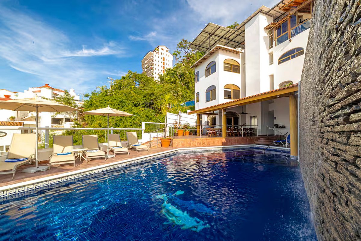 Food and Travel MX (@foodandtravelmx) on Twitter photo ✨ ¿Te imaginas que tus vacaciones sean tan auténticas como tu hospedaje y que puedas reservarlo todo con un solo clic?
<a href="/airbnb_mx/">Airbnb México</a> relanza sus servicios y experiencias dentro de su app para que no solo visites un lugar, sino que lo vivas al máximo. 🏡 🌴
👉 ✨ ¿Te imaginas que tus vacaciones sean tan auténticas como tu hospedaje y que puedas reservarlo todo con un solo clic?
<a href="/airbnb_mx/">Airbnb México</a> relanza sus servicios y experiencias dentro de su app para que no solo visites un lugar, sino que lo vivas al máximo. 🏡 🌴
👉