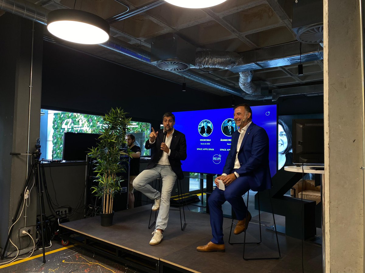 Hoy hemos vuelto a presentar la Hackatton de la <a href="/NASA/">NASA</a> en Barcelona. #SpaceAppsChallenge para dar respuesta a la necesidad de talento digital de las Pymes Catalanas