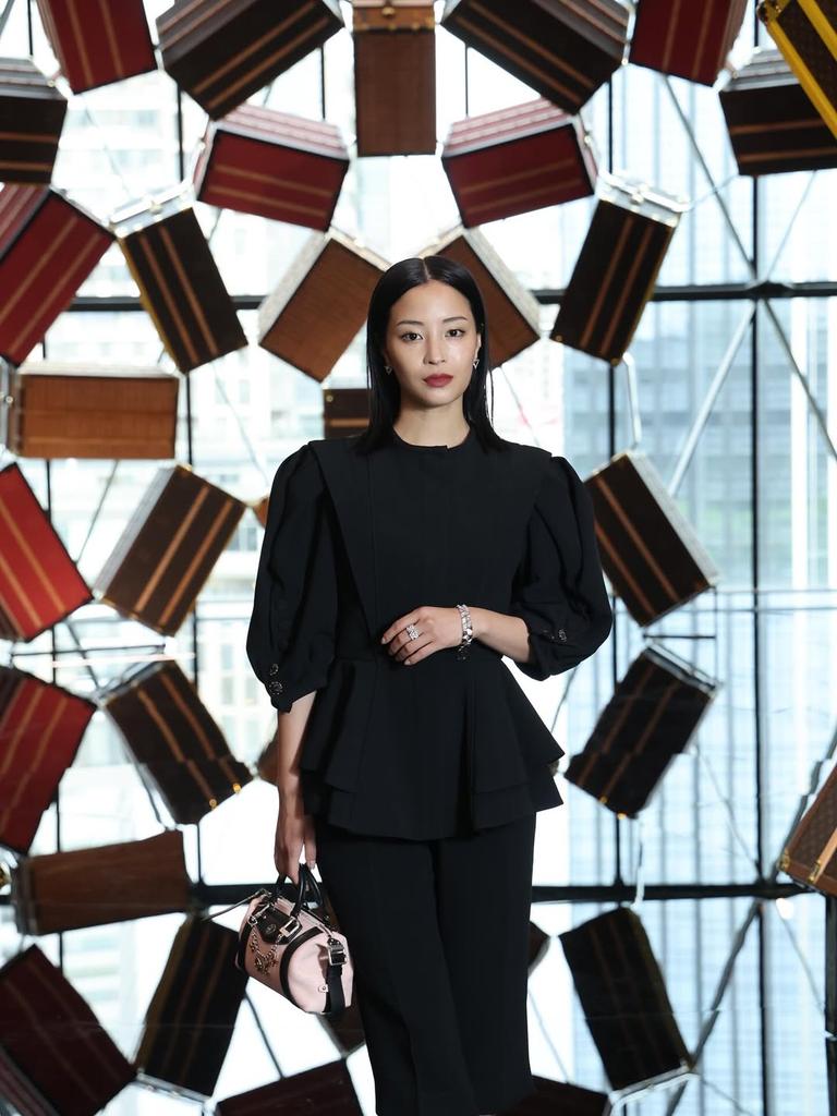 ルイ・ヴィトンが大阪で新たに開幕した展覧会「ヴィジョナリー・ジャーニー」のオープニングナイトには、華やかなセレブリティたちが集結。

#louisvuitton #visionaryjourneys #shohirano #nct127yuta #yutanakamoto #dorisakurada #suzuhirose #中本悠太 #桜田通 #平野紫耀 #number_i #エイウィッチ