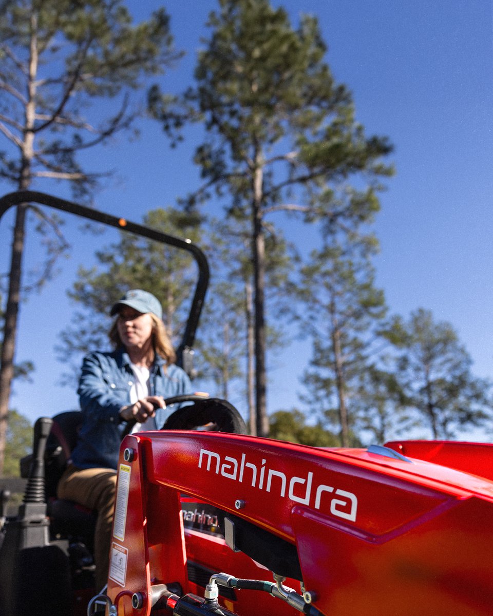On the new Mahindra 1100 and 2100 Series, you can attach the belly mower, loader, and bucket with ease – no special tools or helping hands required. You’re not going to find that anywhere else. #OutworkingTheField #MahindraTractors #MahindraTough