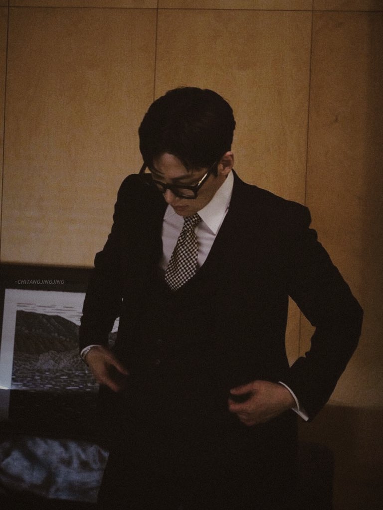 ▪ 𝟐𝟎𝟐𝟓𝟎𝟕𝟏𝟔
       𝐈𝐍𝐒 𝐔𝐩𝐝𝐚𝐭𝐞

🖤 🖤
#JiChangWook 
#지창욱 
#チ・チャンウク
#池昌旭
#조각도시