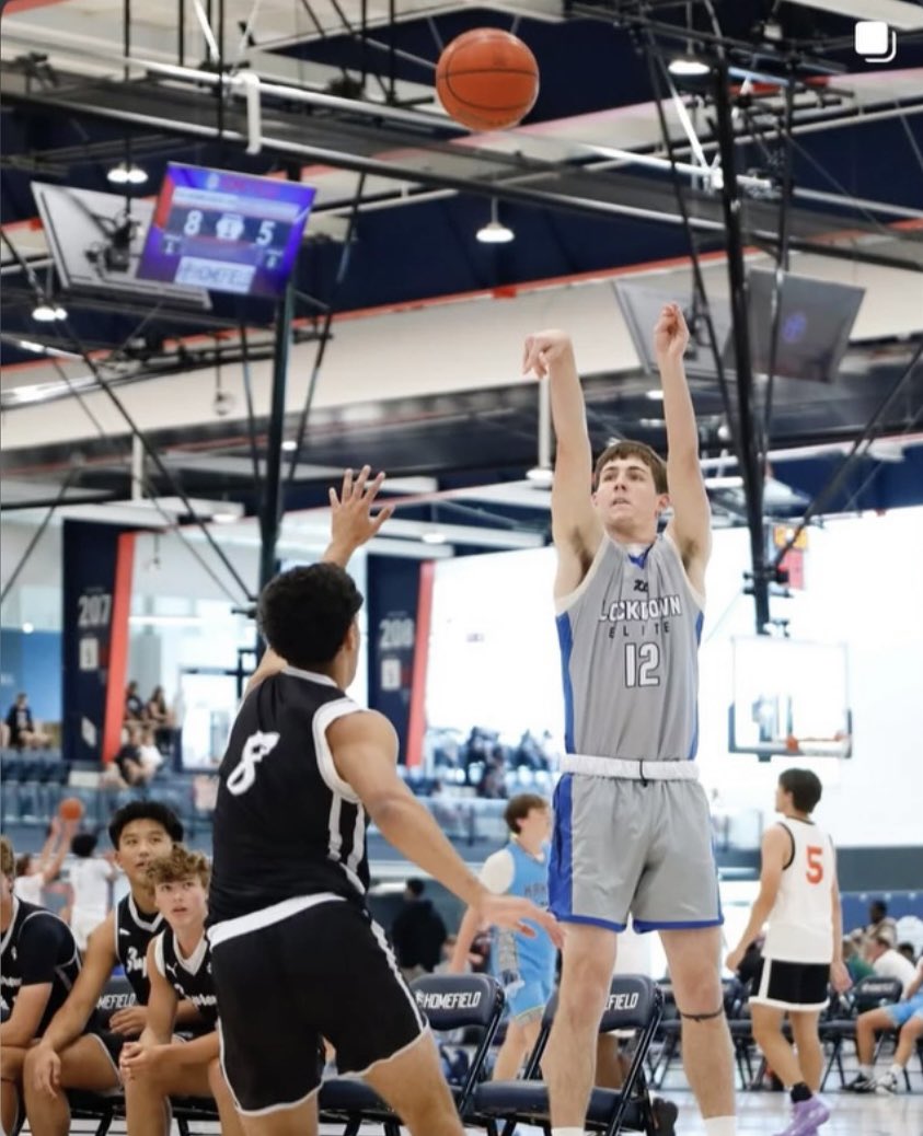 Had a blast at <a href="/RL_Hoops/">RecruitLook Hoops</a> in KC. <a href="/LockdownBBall/">Lockdown Basketball</a> plays winning basketball. 
My best game was 23 points vs a very scrappy Spardemy 17u team. 
Pic from <a href="/kellytapken/">Kelly Tapken</a>