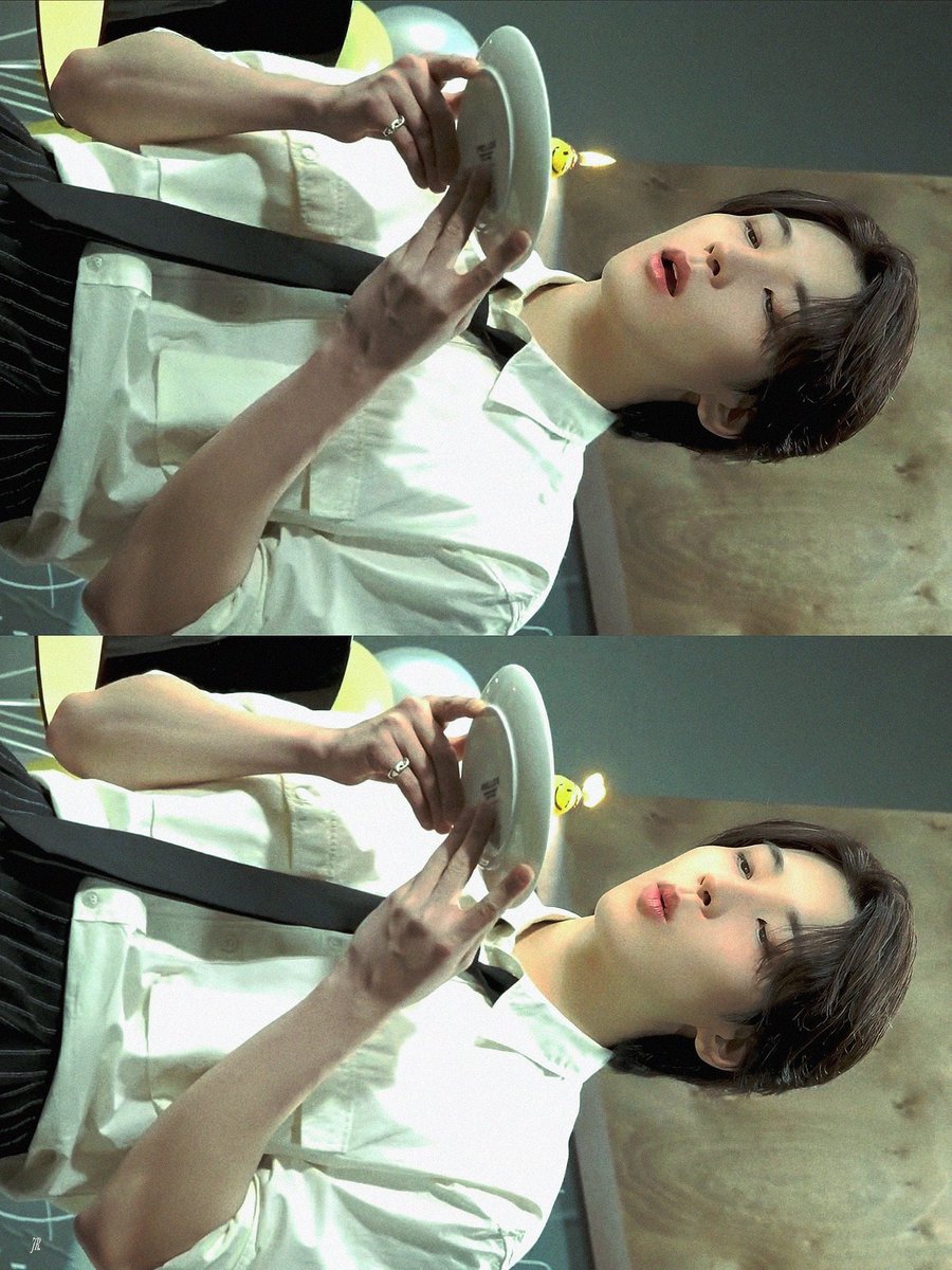 고갤 넘고 다시 또 넘어도
끝없이 걸어야 한대도
고갤 들고 앞을 바라본다면
네가 바라던 풍경이 있을거야
/
사랑이여 사랑이여
나에게 용기를 주오
난 아직 파도 위에 서 있어
바람이 더 세차게 나를 미워해도
/
사랑으로 감싸안을 수 있길

사랑해 내가 네 용기가 되길 네가 내 용기가 되어주었듯이