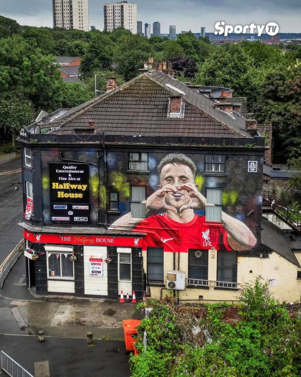 Diogo Jota gets his mural in Liverpool.