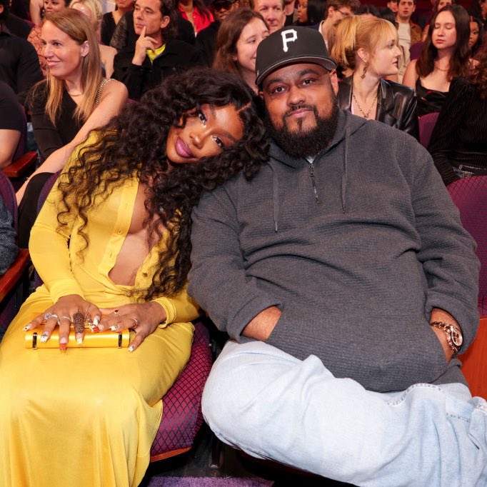 CtrlFactor's tweet image. In light of yesterday’s events, Loren Lorosa from @breakfastclubam says she spoke with Punch and he revealed that Nicki Minaj had originally reached out for a SZA feature in 2020.