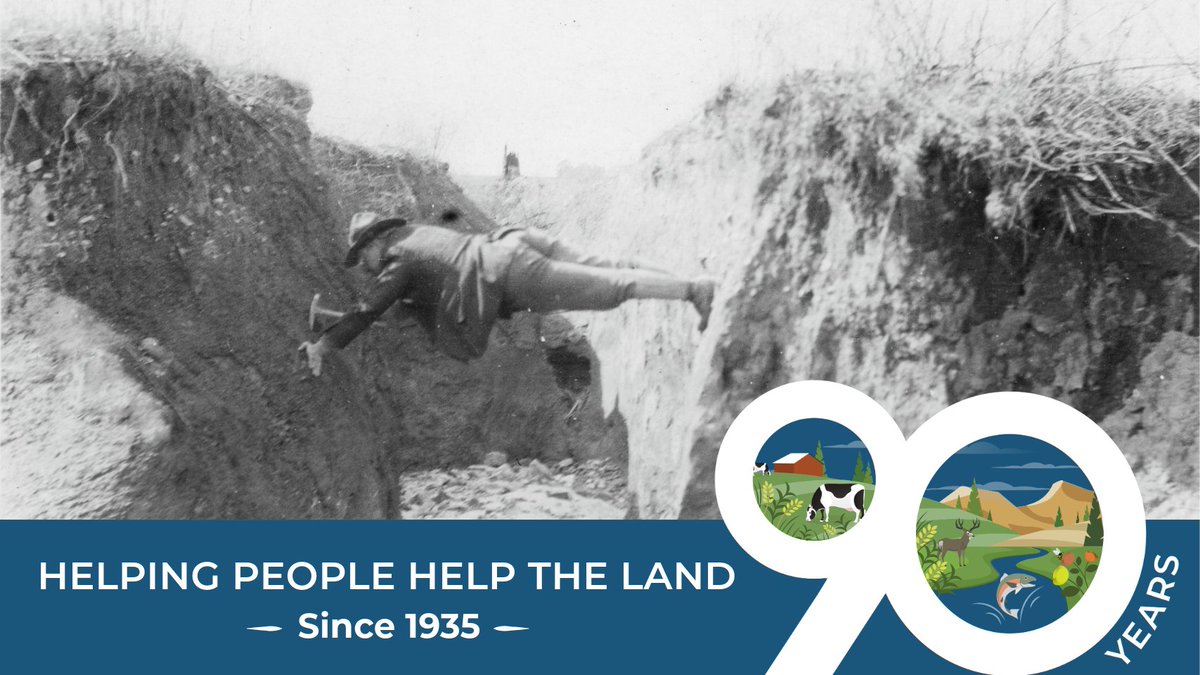 USDA_NRCS's tweet image. The (literal) lengths one will go to take a soil sample! Seen here in March 1921, A.T. Sweet takes samples in a piedmont gully in Carroll County, GA.
Photo: Helms Collection, Special Collections, National Agricultural Library, Greenbelt MD.