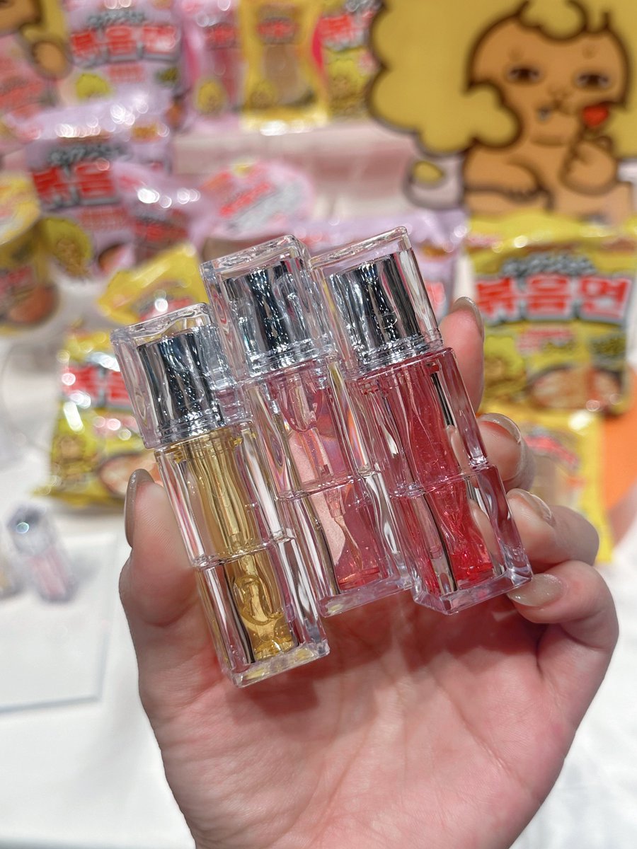 _91mmmsub's tweet image. TIRTIR新作のプランパーコラボ商品、可愛い(笑)