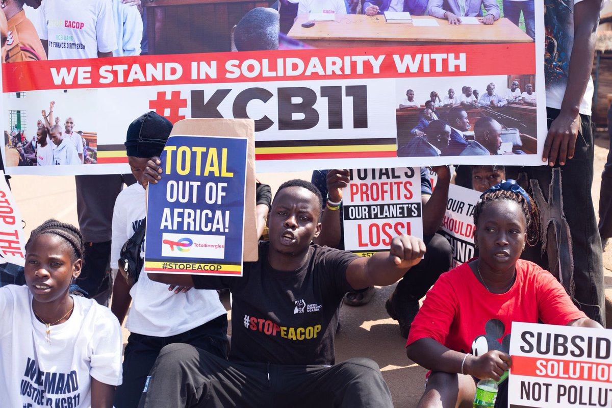 wasswaBrian23's tweet image. Today activists took to streets to demand for the release of the #KCB11. These activist have been on remand since 25th of April, 2025. I join the public to demand for the release of these comrades.
#StopEACOP #Stopfossilfuels #FreeKCB11