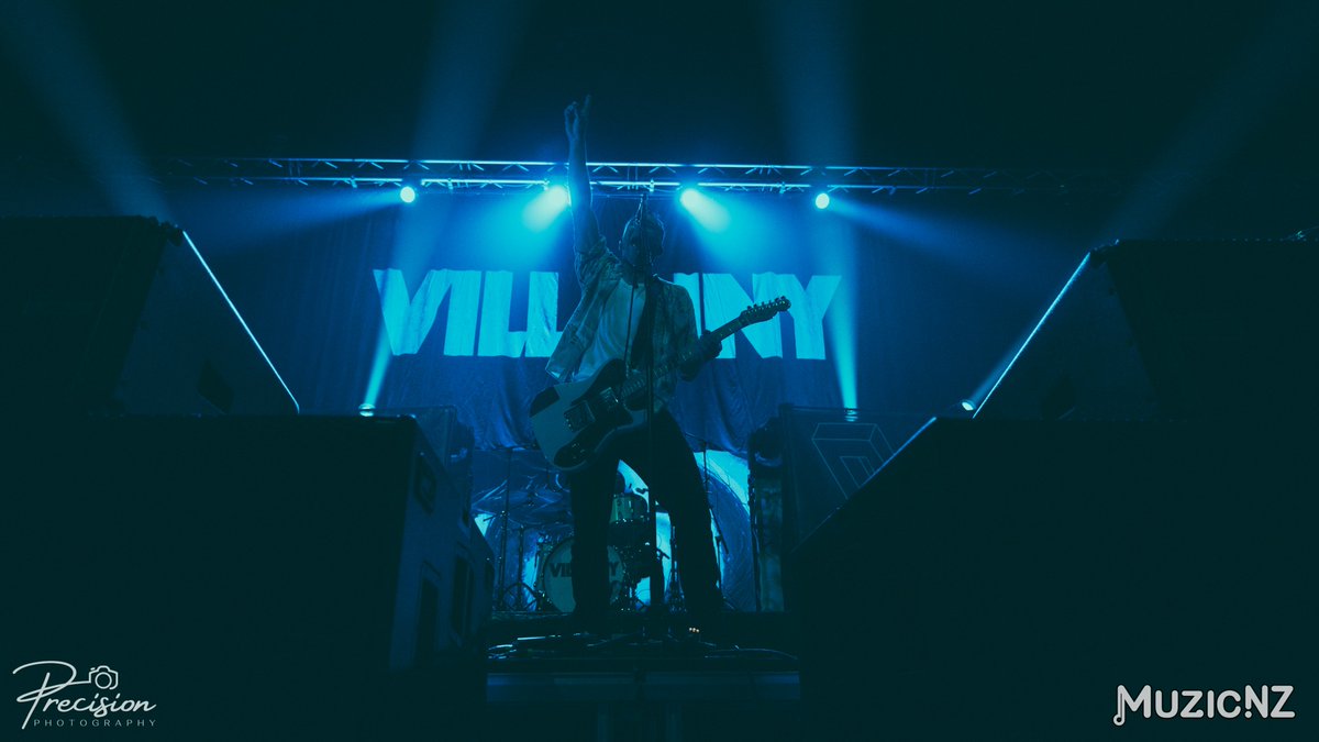 XpsIntensity_'s tweet image. Been awhile since ive droped a update here. 

Well we have been working on some huge stuff so heres a little look at some of that!!

@DevilskinNZ  Recent tour photos!!!