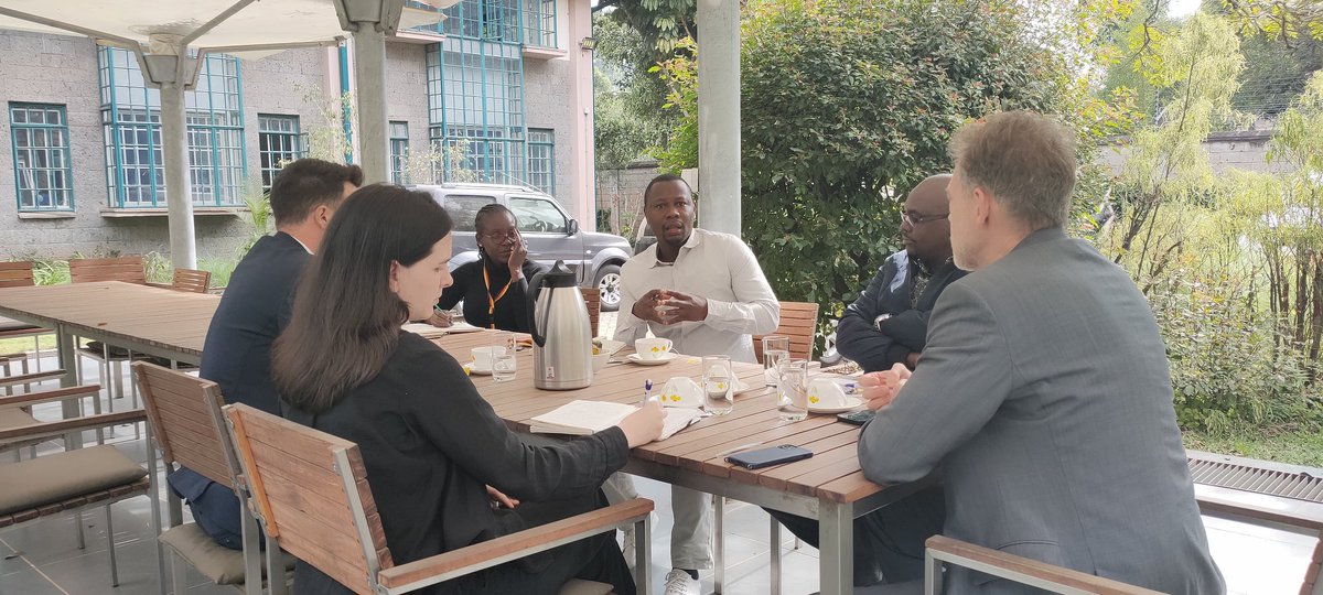 GermanyinKenya's tweet image. Our Chargé d’Affaires a.i. Alexander Fierley met with @thekhrc to discuss the current human rights situation in 🇰🇪.The violent attack on @thekhrc offices on June 6 is an extremely concerning incident. Human rights organizations & defenders must be able to operate without fear.