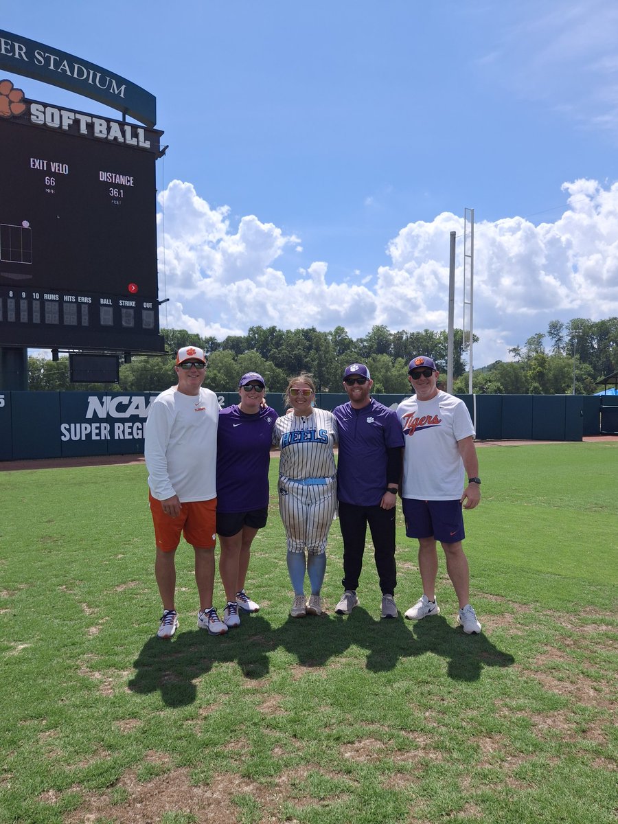 Katherine Cahall tweet media