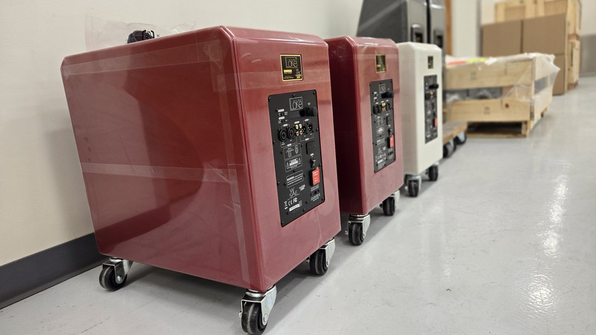 WilsonAudio's tweet photo. Wilson Audio #WorkInProgressWednesday: #LΕkΔ, #WASAEcenter, #AlidaCSC & #SabrinaV
π
π
π
#ExcellenceInAllThings #AuthenticExcellence #HighEndAudio #Bespoke #Reliable #Capacitors #RelCap #HiFi #Audiophile #Speaker #Loudspeaker #Music #Luxury #MadeInUSA #MadeInAmerica #AudioGoals #UTAH #Precision #Handmade #Handcrafted #WIP