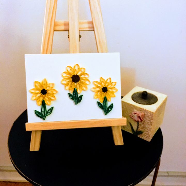 LAB_Dsgns's tweet photo. Art of the Day: "Quilled Sunflower Wall Art". Buy at: https://t.co/NDp7emwqyk https://t.co/9rGncP1cbY