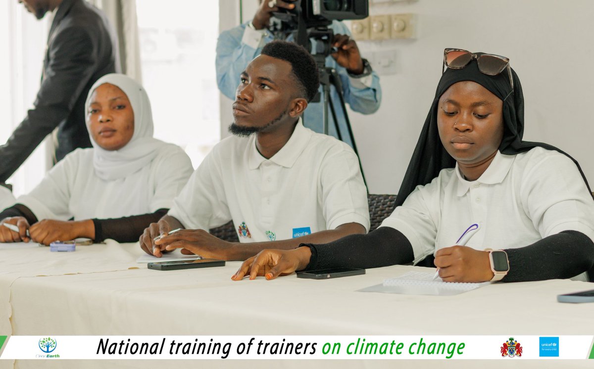 EarthGambia's tweet photo. 🚨 Training the Trainers!

We’ve kicked off the National ToT on Climate Change with 40 teachers, educators &amp; community leaders from all 7 regions of The Gambia.

A week of learning, sharing &amp; building skills to drive climate action in schools &amp; communities. https://t.co/WWosW2t4fN