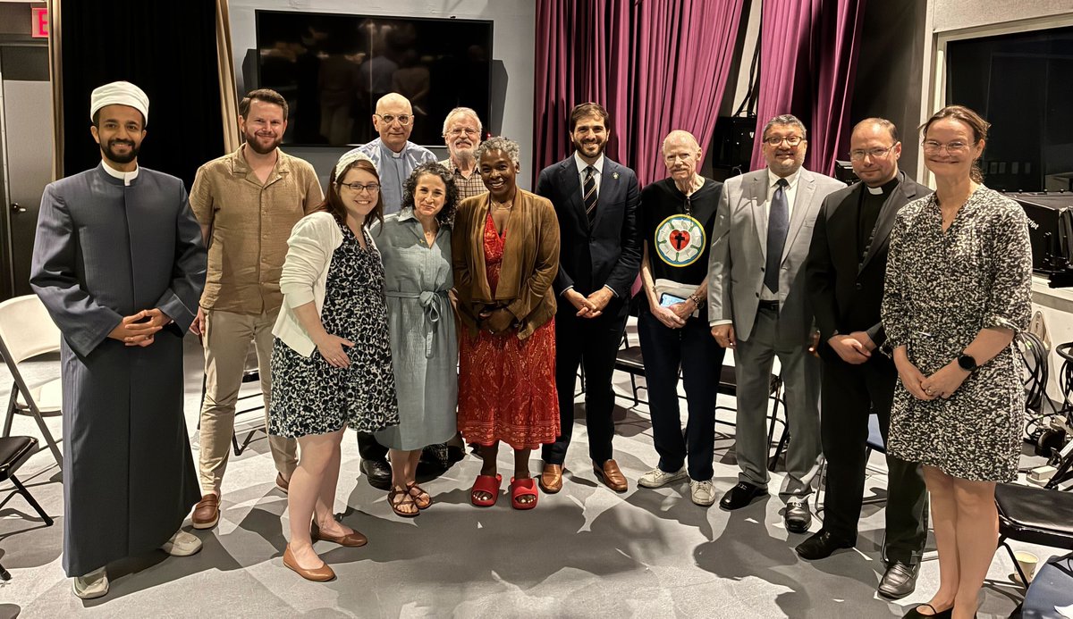 Sen_Gounardes's tweet image. I am grateful for the ongoing partnership and input of faith leaders of all backgrounds at our annual clergy breakfast. The concerns and ideas discussed at these gatherings help inform my office’s work on the ground and identify potential areas for legislative advocacy.