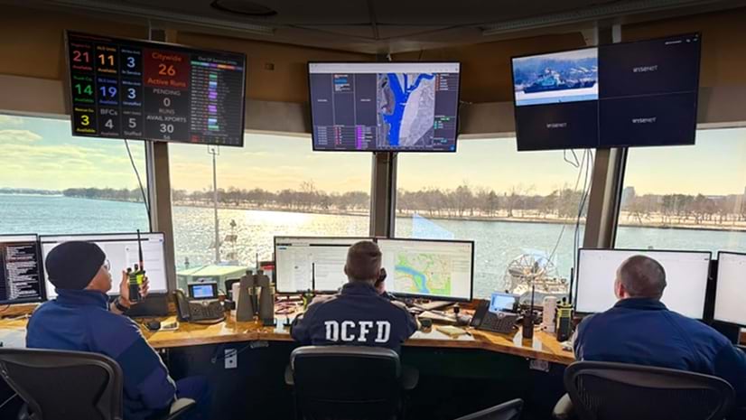 DC Fire &amp; EMS used #GIS to analyze how response times affect survival, discovering that a few seconds could save lives. Read how they’re using spatial data to drive smarter deployment decisions: ow.ly/3eqV50W7la5