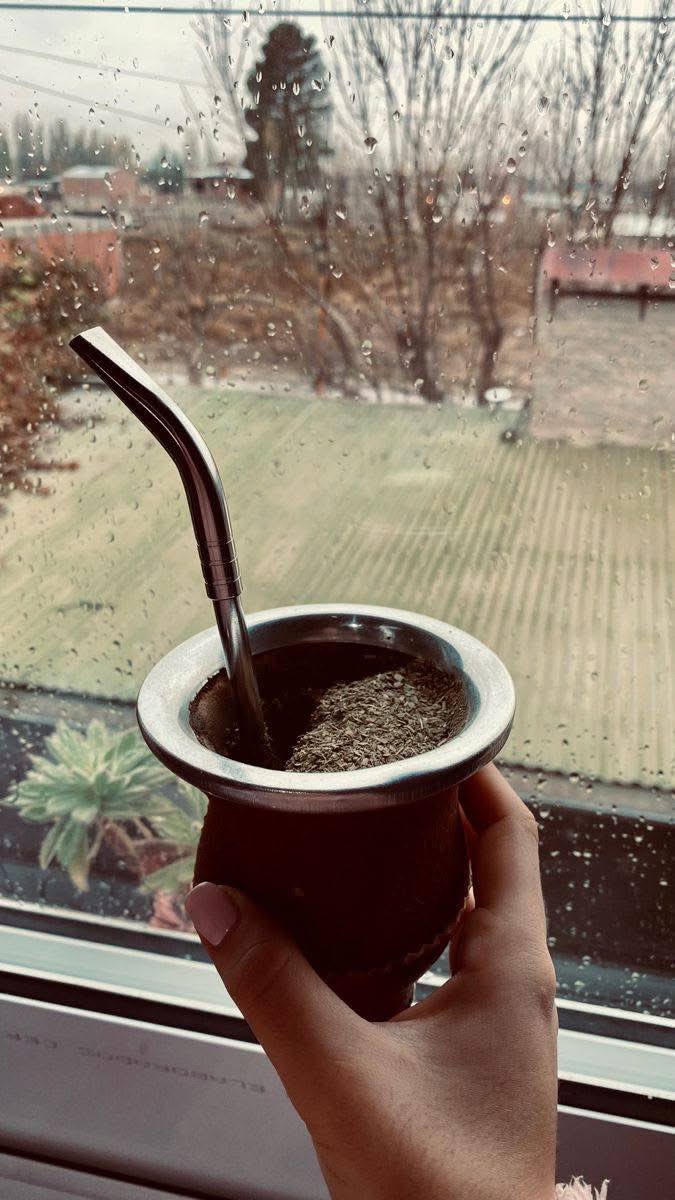 El mate hace que los días de lluvia sean perfectos....