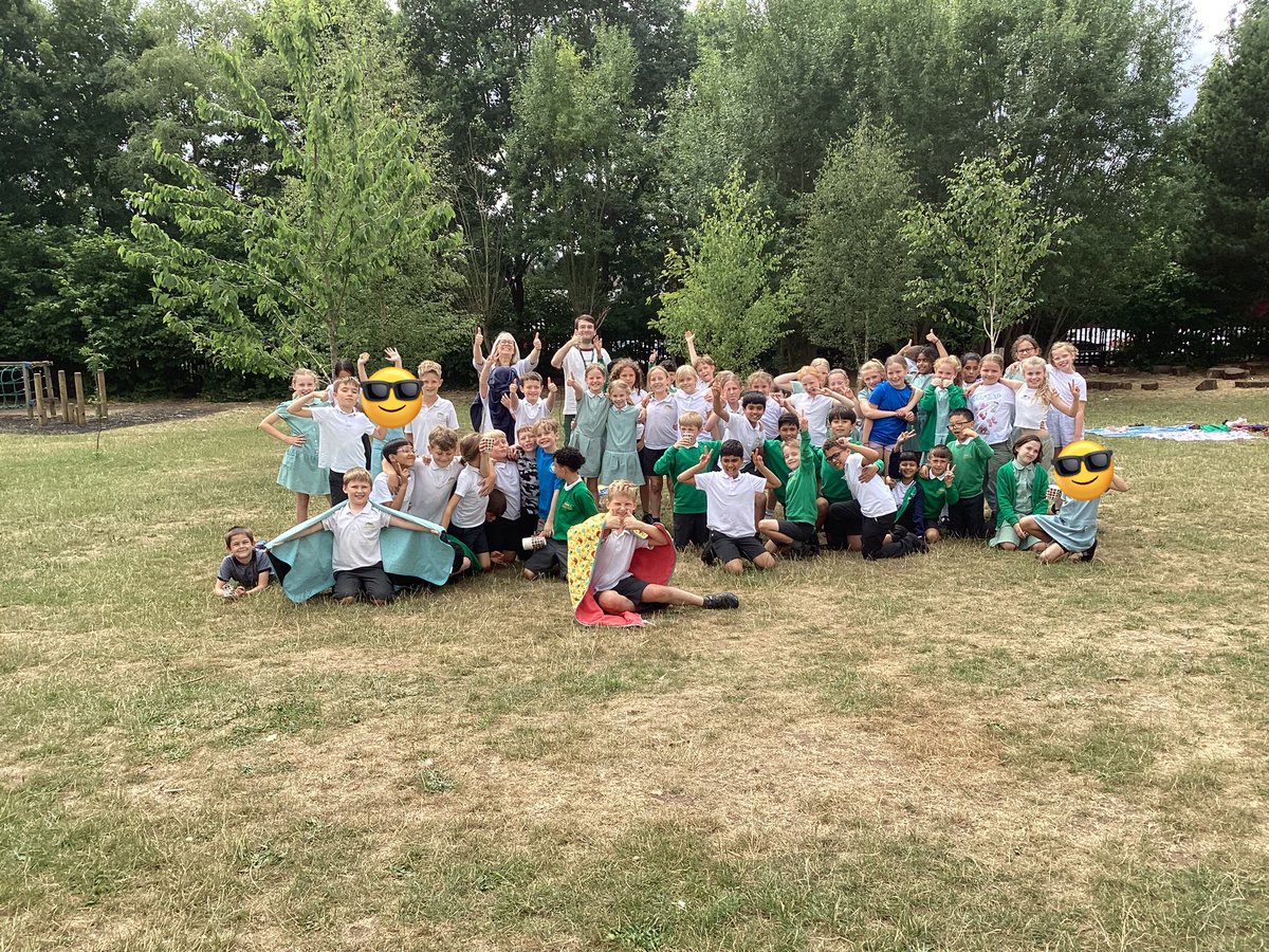 whcps's tweet photo. Year 4 had a great time celebrating the end of a really fantastic year with a ‘tea party’! #whcYEAR4 https://t.co/A3GhyypQ39