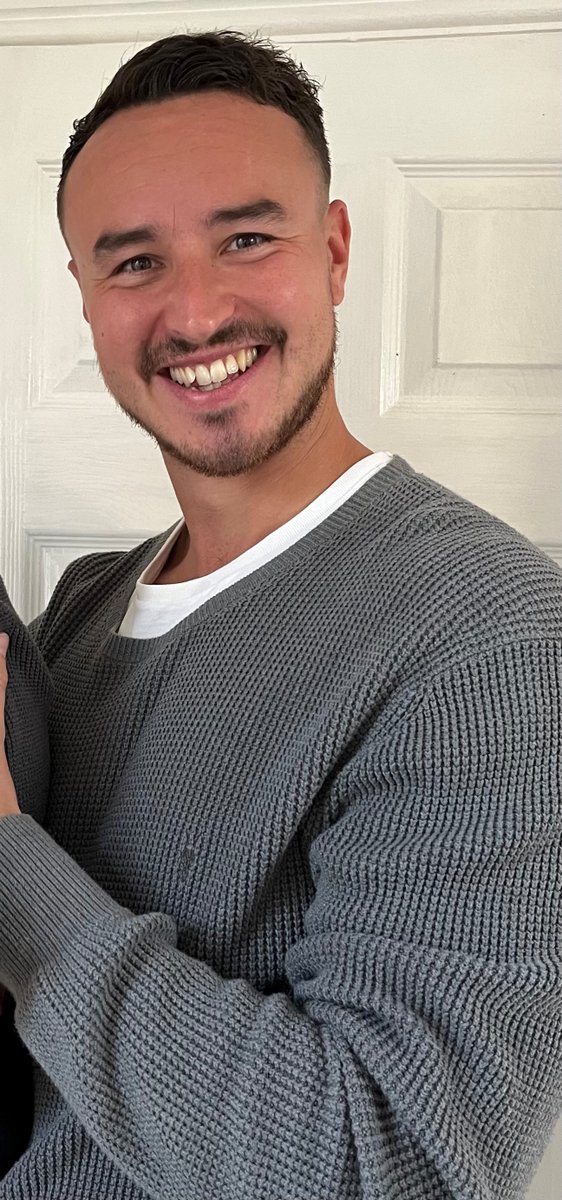 BTP's tweet image. James Hitchcock's family are paying tribute to him after a 22-year-old man who killed him with a single punch at York Station was jailed earlier today.
👇
spkl.io/6009A1zyb