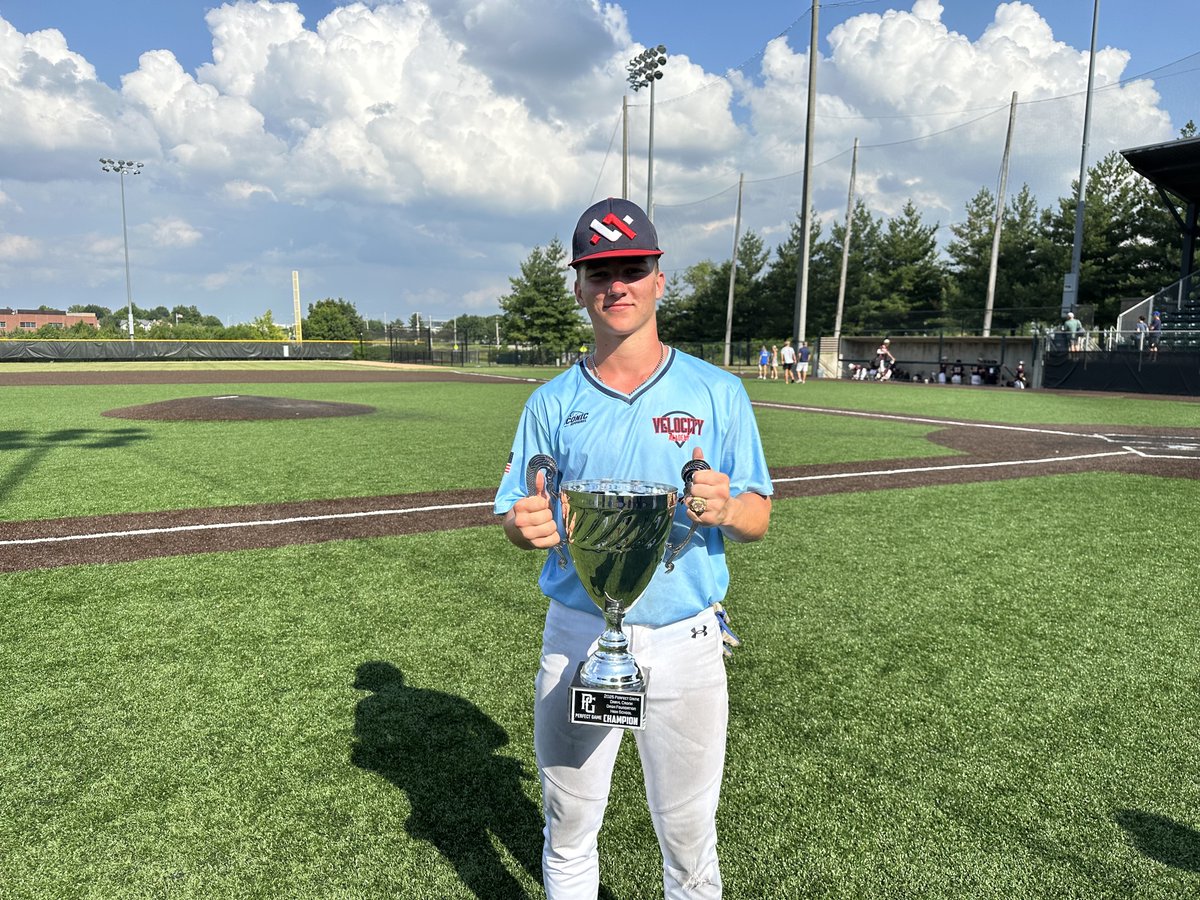 Our DMC Installation Velocity Baseball Player of the Week is Levi Hall. He hit .500 with an OPS of 1.411 and 7 RBI, and 2 doubles, 1 triple, and an inside the park HR. He also threw 5innings, striking out 6 and picking up a save. Congrats Levi!
