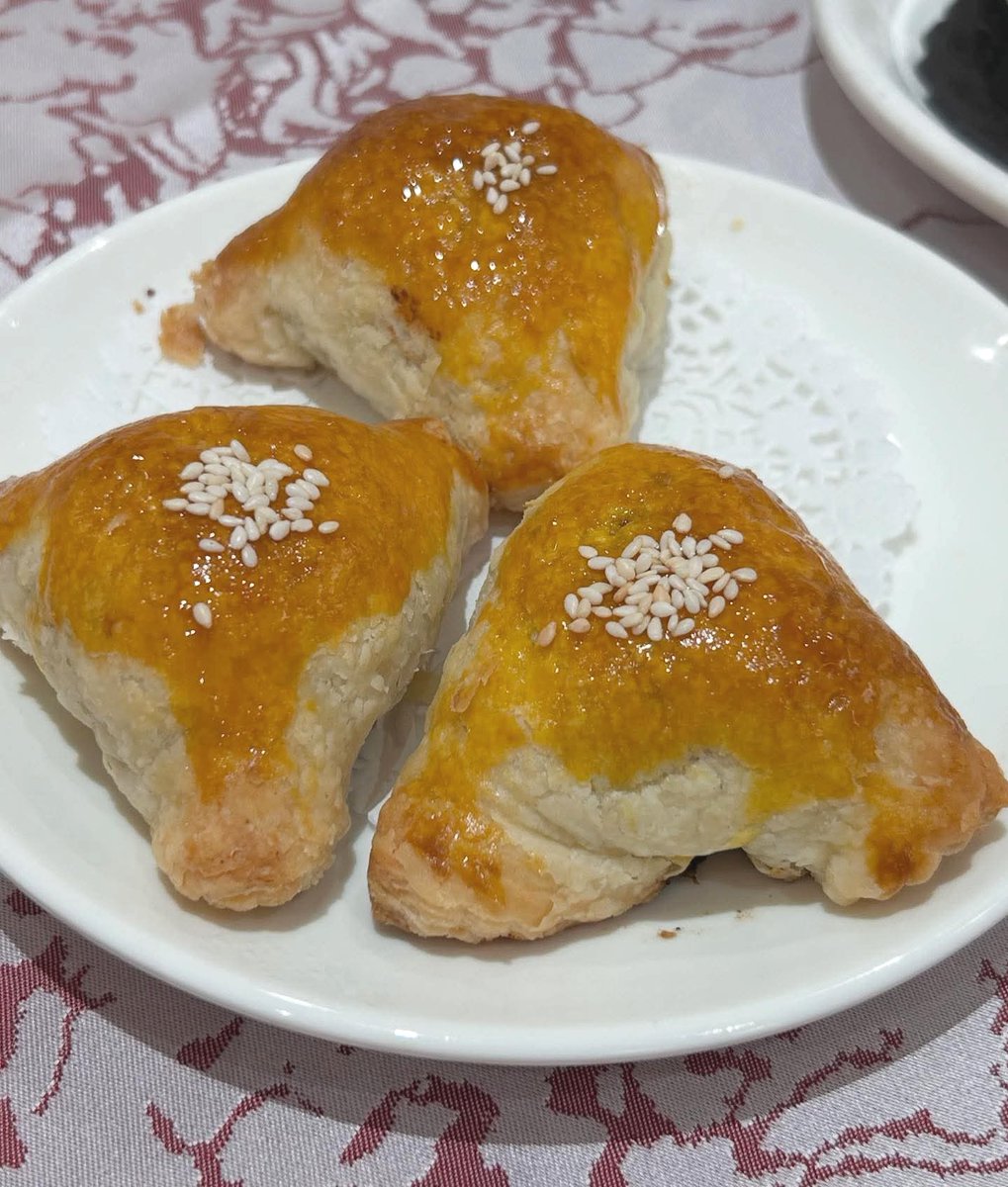 MoVernie's tweet image. Dim Sum time!

#letseat #dimsum #dimsumtime #chinesefood #MoVernie