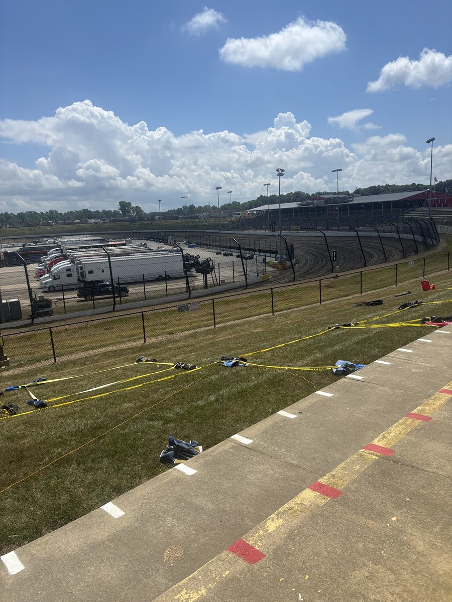 Kendra Jacobs (@kendrajjacobs) on Twitter photo She’s quiet and awfully pretty right now! <a href="/EldoraSpeedway/">ELDORA SPEEDWAY</a> <a href="/HighLimitRacing/">High Limit Racing</a> #DoubleDownDuels She’s quiet and awfully pretty right now! <a href="/EldoraSpeedway/">ELDORA SPEEDWAY</a> <a href="/HighLimitRacing/">High Limit Racing</a> #DoubleDownDuels