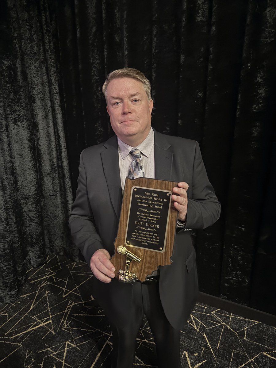 UIndy Department of Communication tweet media