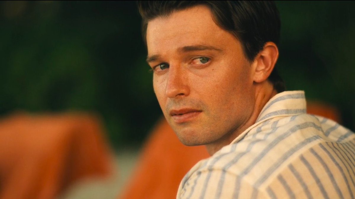 out of context the white lotus (@oocwhitelotus) on Twitter photo 