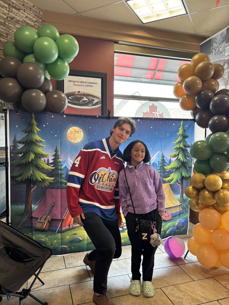 EdmOilKings's tweet image. ORDER UP! ☕️
Make sure you stop by your local @TimHortons today and grab a hot or iced coffee in support of Camp Day! 🏕️