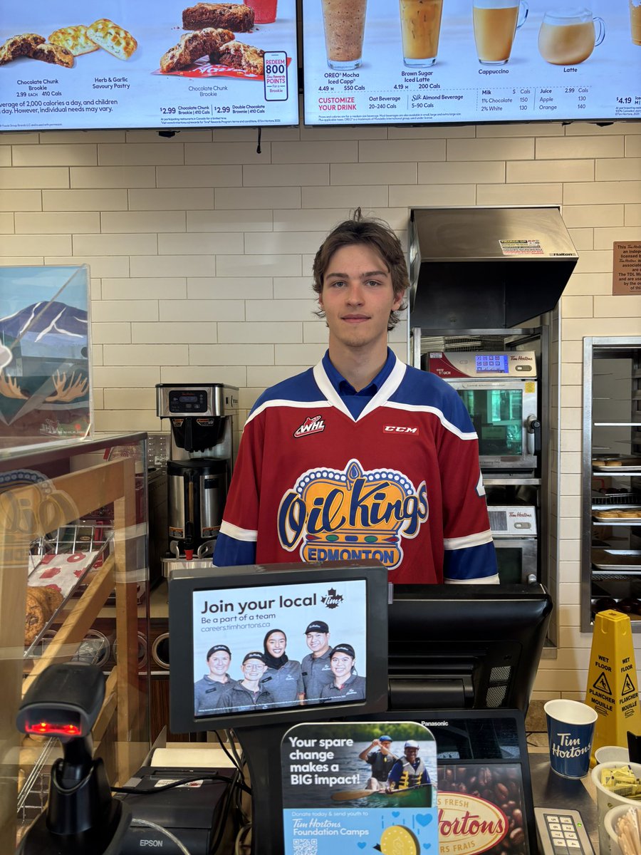 EdmOilKings's tweet image. ORDER UP! ☕️
Make sure you stop by your local @TimHortons today and grab a hot or iced coffee in support of Camp Day! 🏕️