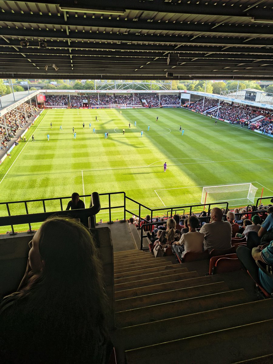 MisterMarc's tweet photo. Nice evening in Walsall watching them play a friendly against Aston Villa https://t.co/Szbmzygm7q