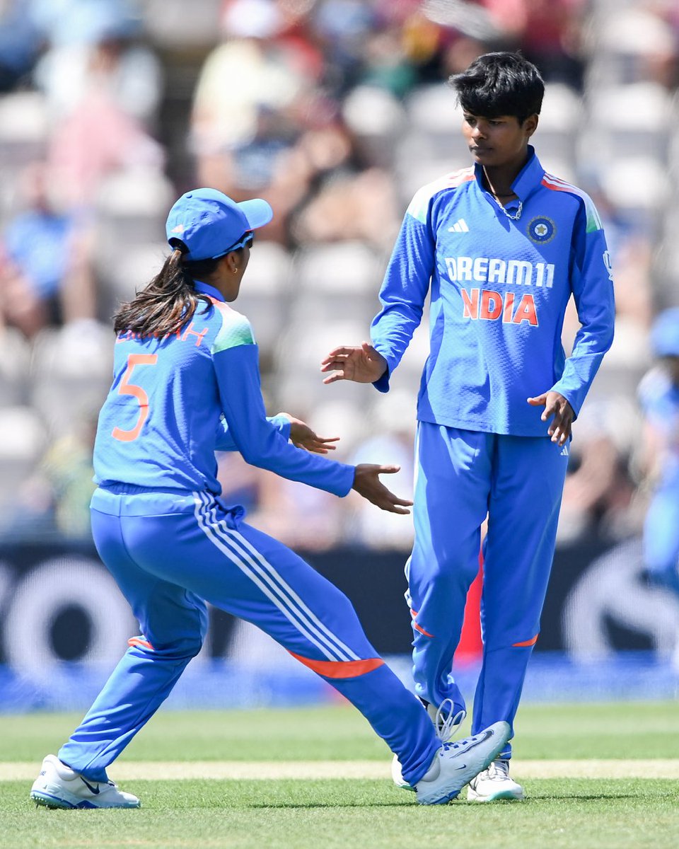 Fifties from Sophia Dunkley and Alice Davidson-Richards help <a href="/englandcricket/">England Cricket</a> to 2️⃣5️⃣8️⃣-6️⃣ 🦁

Two wickets each for Sneh Rana and Kranti Goud 🇮🇳

Which way is this game going? 👀