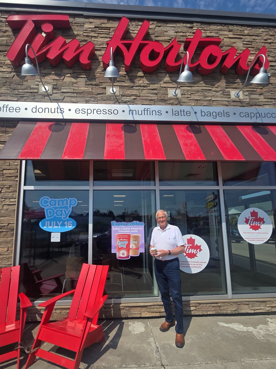 erniehardeman's tweet image. Today is Camp Day at Tim Hortons!
100% of proceeds from every hot or iced coffee sold go toward helping young people attend Tim Hortons Foundation Camps.
If you’re out and about today, consider stopping by your local Tim Hortons, your coffee can help send a kid to camp!