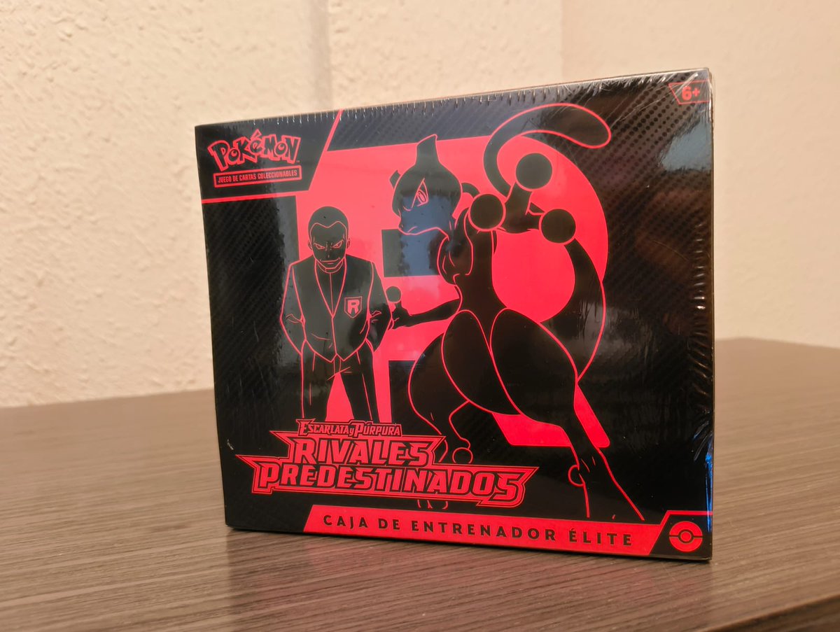xP0ns's tweet photo. Me ha llegado la ETB del sorteo de @pokeaviso!! https://t.co/7nGAP5b3eN