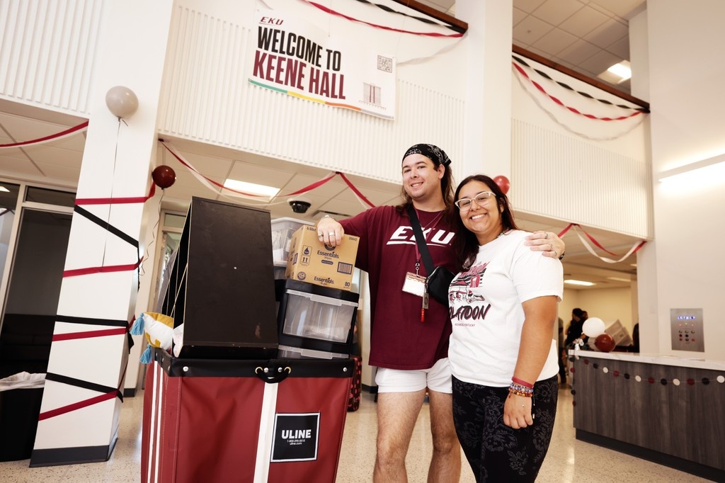 eku's tweet image. Today marks FOUR WEEKS until move in! We're counting down the days until we can welcome our Colonels back to the #CampusBeautiful. 🏡🎉 #EKU