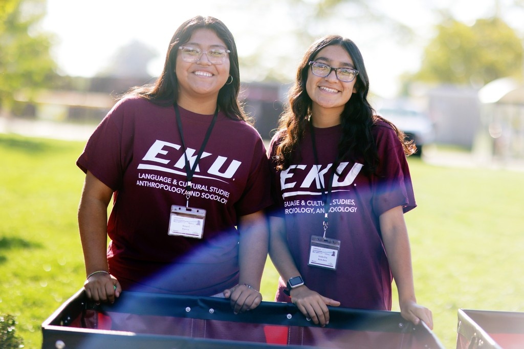 eku's tweet image. Today marks FOUR WEEKS until move in! We're counting down the days until we can welcome our Colonels back to the #CampusBeautiful. 🏡🎉 #EKU