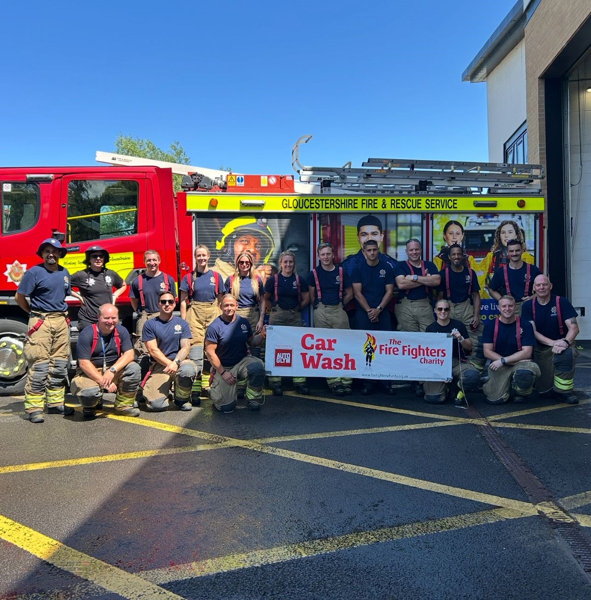 Gloucestershire Fire and Rescue Service tweet media