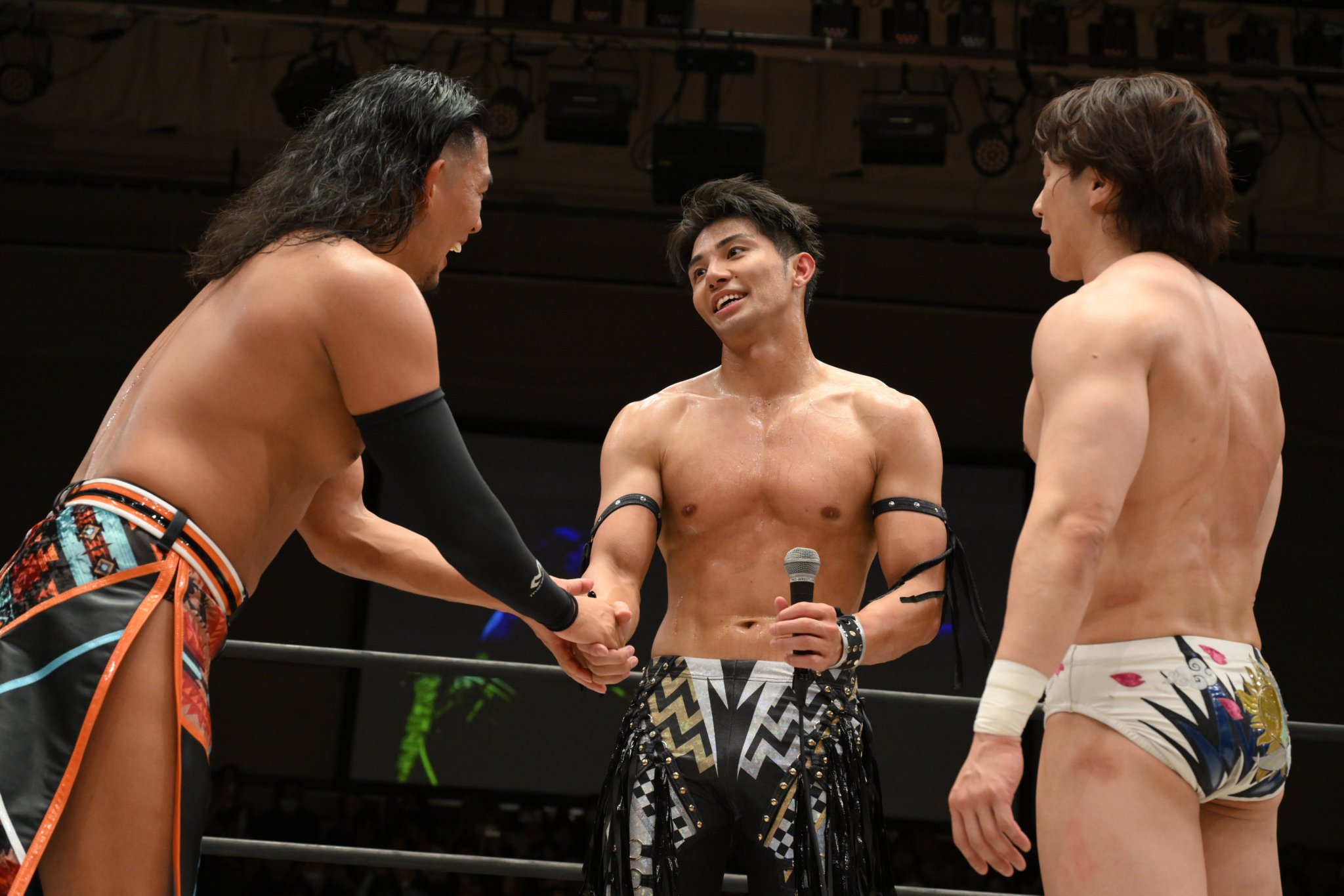武知海青 がおちゃんプロレスコスチュームver.Tシャツ 白 M Special Guidebook表紙解禁!!】武知海青×DDTオフィシャルグッズ