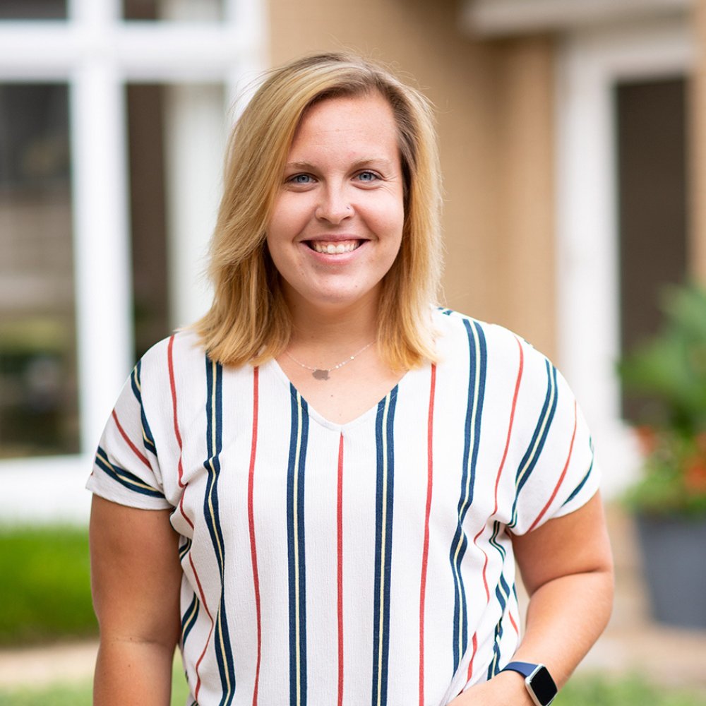 ABWE_Intl's tweet image. Kayla Meier serves in Bucharest, Romania in college ministry, discipleship, and mobilization.
Sending Church: Genesis Church of Mexico, Mexico, MO
Read more and support her ministry!
loom.ly/5RDApsY