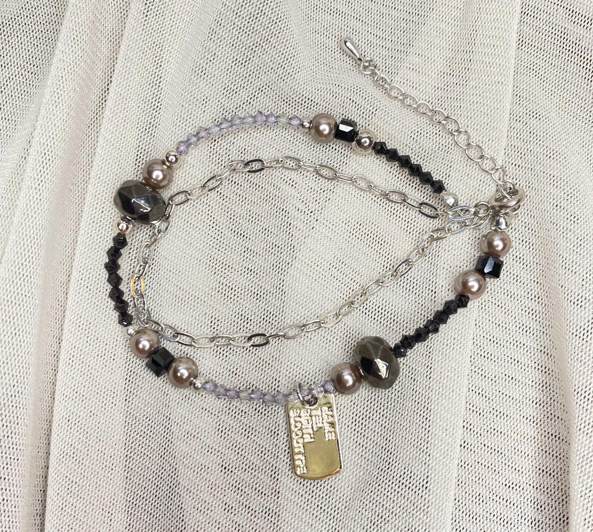ハンドメイド♡ nicho★さん専用ページ♡ AMBIDEX Store 〇ちぎりいちごプリント トートバッグ(F クロ): l