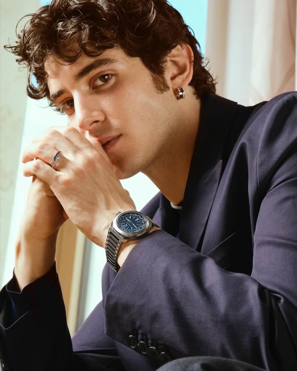 Mamma e papà siete così belli 🥹  <a href="/Bulgariofficial/">Bvlgari</a>  quando uno shooting insieme ?