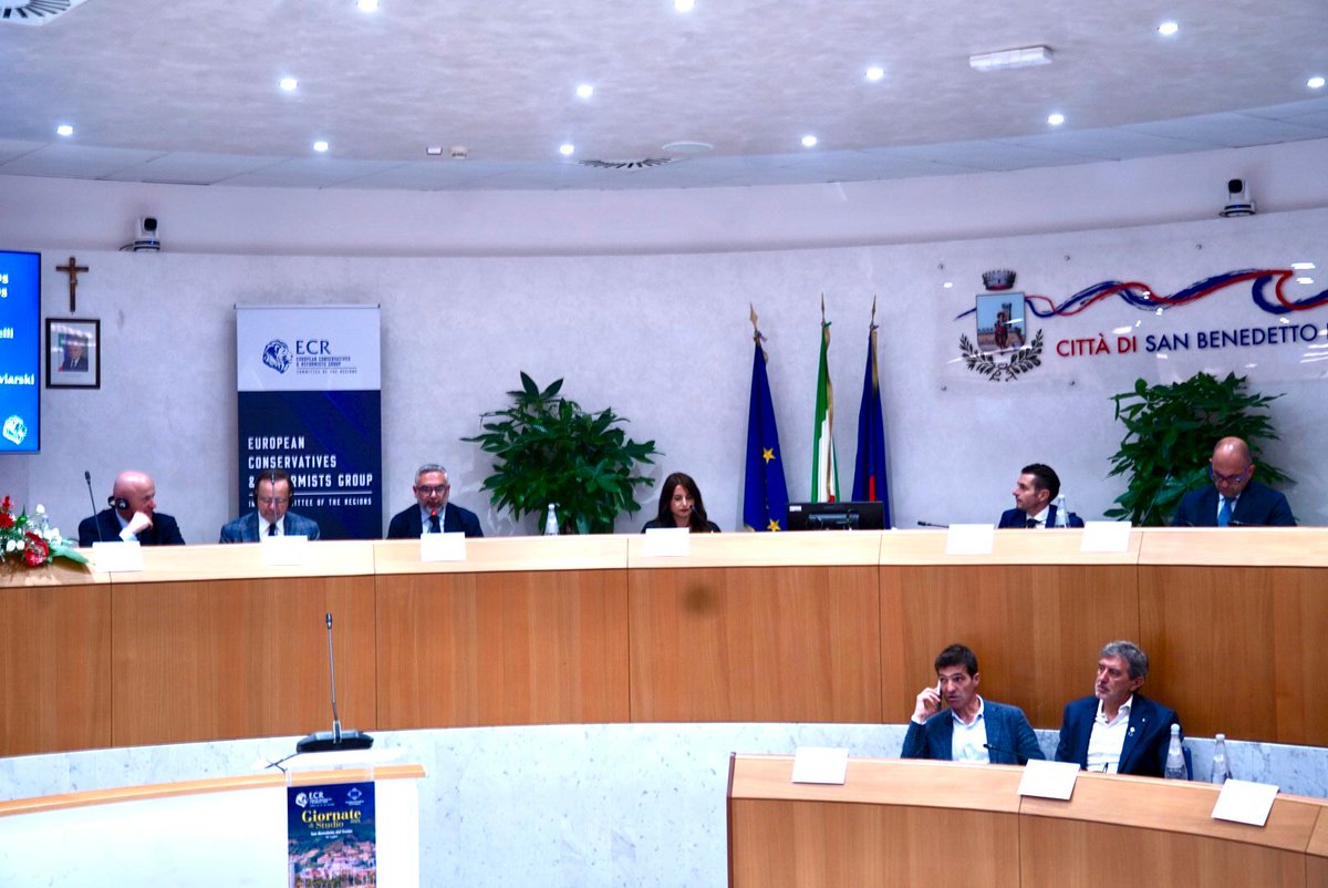 ECR Group in the CoR (@ecr_cor) on Twitter photo Our first panel discussion on "Cohesion policy: Bridging the Gaps and Connecting Regions" is about to start with <a href="/RaffaeleFitto/">Raffaele Fitto</a> <a href="/TommasoFoti/">Tommaso Foti</a>, <a href="/Lucia__Albano/">Lucia Albano</a>, <a href="/PierluigiBiondi/">Pierluigi Biondi 🇮🇹</a>, <a href="/guidocastelli65/">Guido Castelli</a>, <a href="/MFSindacoAscoli/">Marco Fioravanti</a>, <a href="/DenisNesci/">Denis Nesci</a>, Władysław Ortyl, <a href="/JarekStawiarski/">Jarosław Stawiarski</a> and moderated by Our first panel discussion on "Cohesion policy: Bridging the Gaps and Connecting Regions" is about to start with <a href="/RaffaeleFitto/">Raffaele Fitto</a> <a href="/TommasoFoti/">Tommaso Foti</a>, <a href="/Lucia__Albano/">Lucia Albano</a>, <a href="/PierluigiBiondi/">Pierluigi Biondi 🇮🇹</a>, <a href="/guidocastelli65/">Guido Castelli</a>, <a href="/MFSindacoAscoli/">Marco Fioravanti</a>, <a href="/DenisNesci/">Denis Nesci</a>, Władysław Ortyl, <a href="/JarekStawiarski/">Jarosław Stawiarski</a> and moderated by