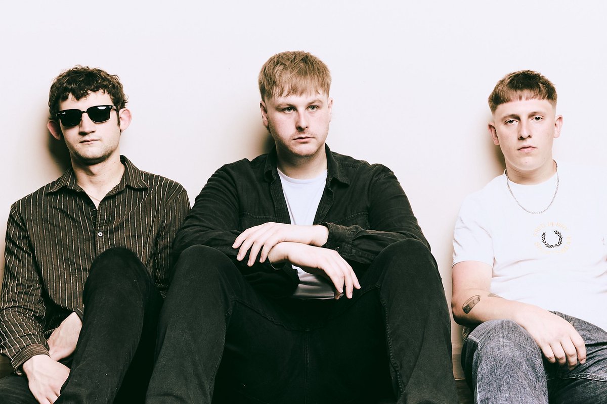 S H A D E tweet media