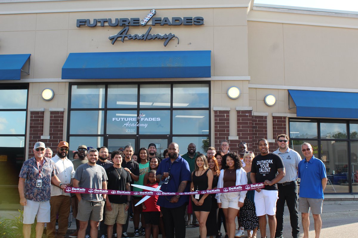Congratulations on your move to DeKalb, Future Fades Academy! Future Fades is empowering the next generation of barbers through courses developing advanced barbering skills, training in safety, business management, and more!
🌐futurefadesacademy.com
📍2337 Sycamore Rd., DeKalb