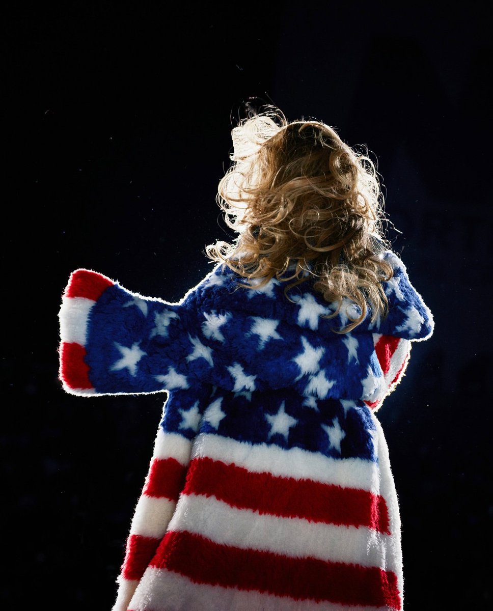 BeyPeru's tweet image. El 'COWBOY CARTER TOUR' es ahora la gira country con mayor recaudación de la historia.