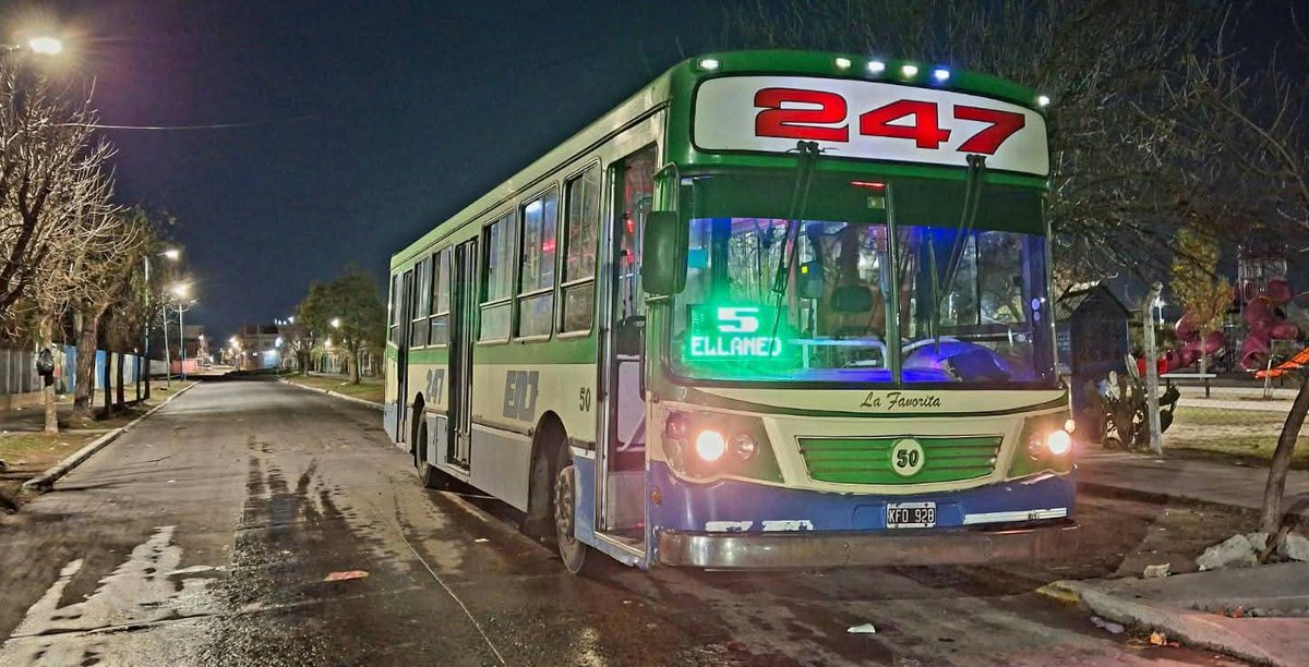 BondisATR's tweet photo. Un buen mix porque sí
Nuevo 65 de la #Linea59
50 de la #Linea247
Nuevo 9201 de la #Linea84 y el 165 de la #Linea394 https://t.co/Gf6aCGsqRZ
