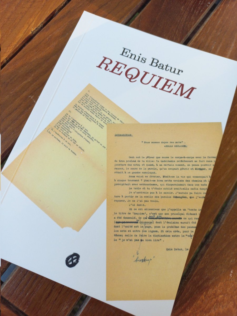 Enis Batur bu kez bir şiir oyununda.